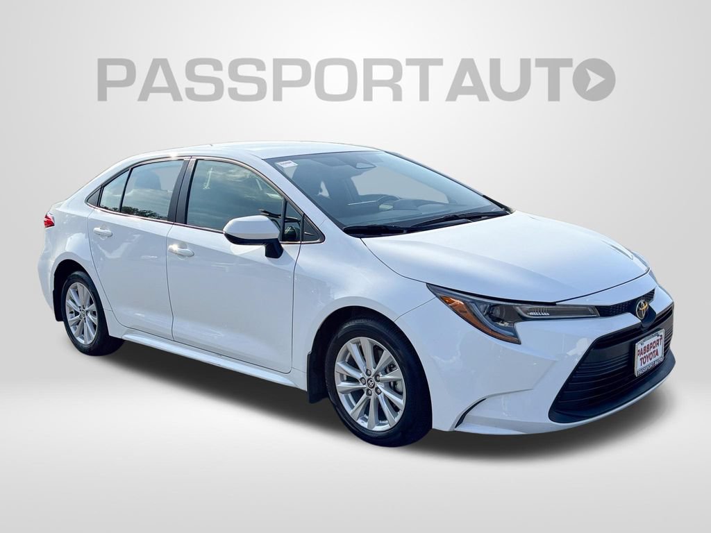 Certified 2025 Toyota Corolla LE w/ LE Premium Package FWD image 10