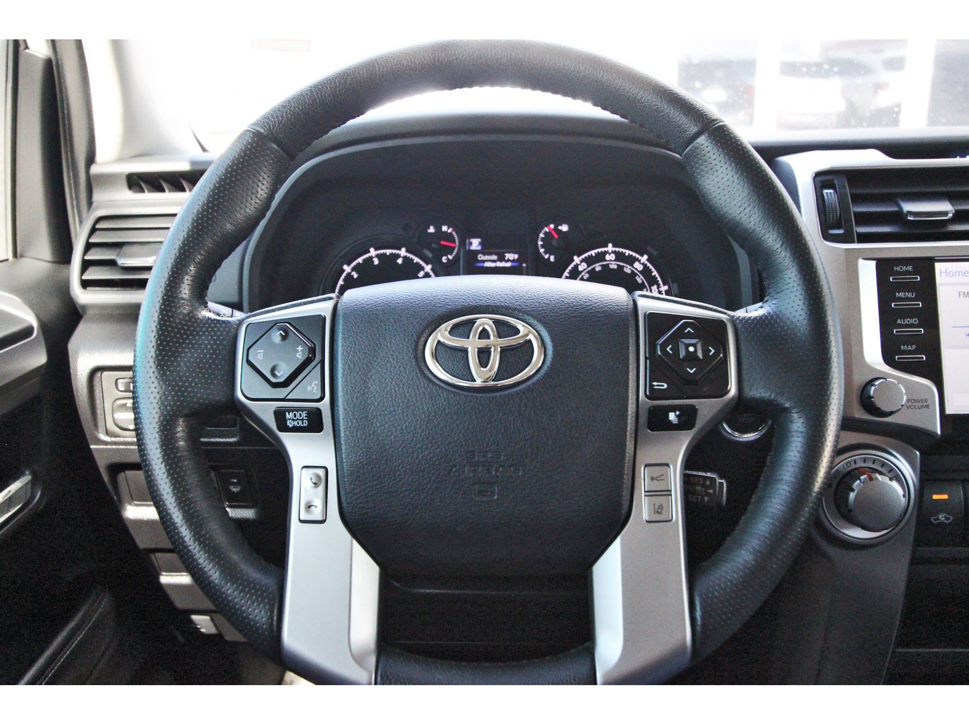 Used 2023 Toyota 4Runner SR5 Premium w/ Moonroof Package image 15