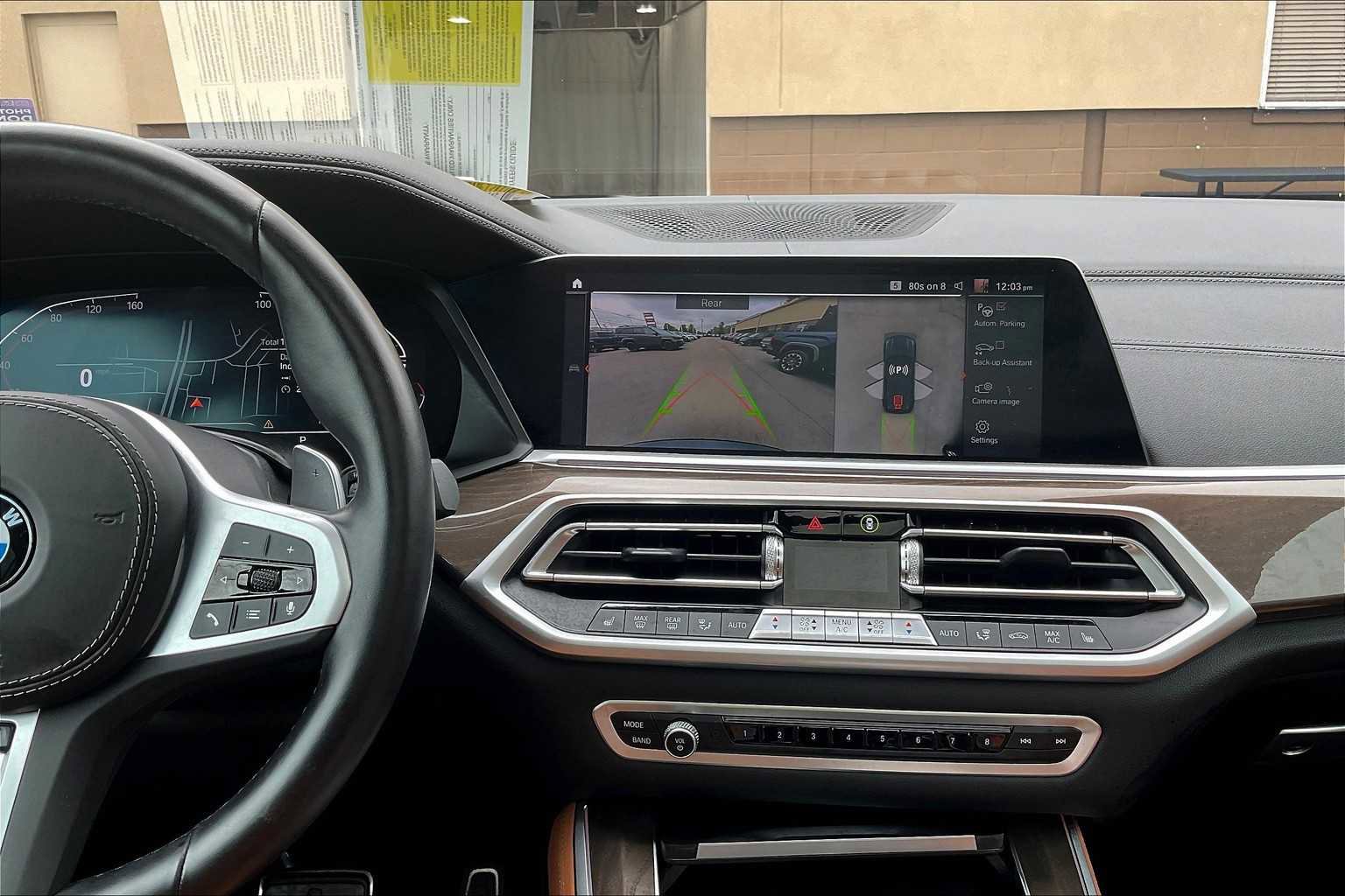 Used 2022 BMW X5 xDrive40i w/ M Sport Package image 18