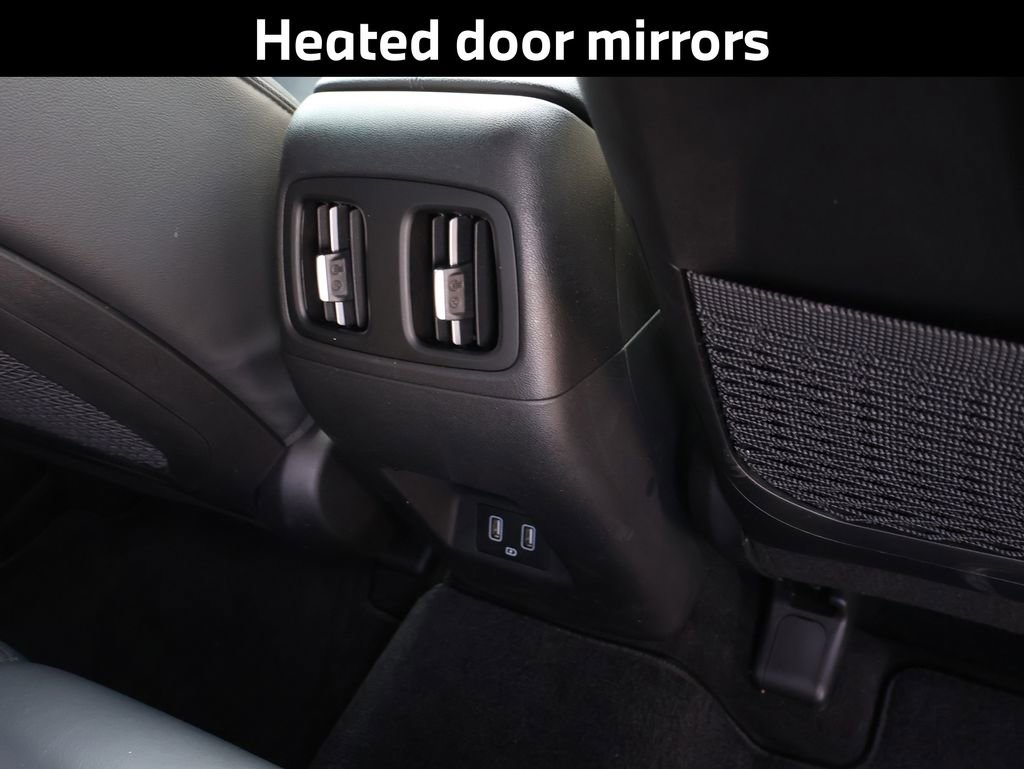 Used 2022 Hyundai Santa Cruz Limited image 16