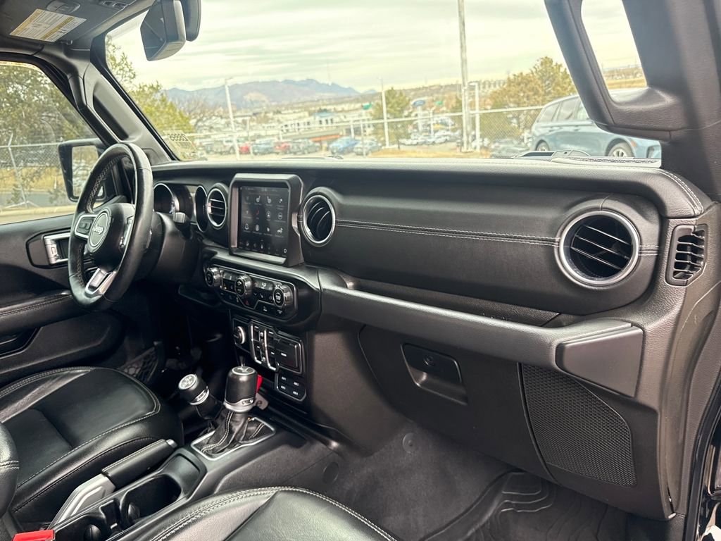 Used 2021 Jeep Wrangler Unlimited Sahara w/ Cold Weather Group image 31