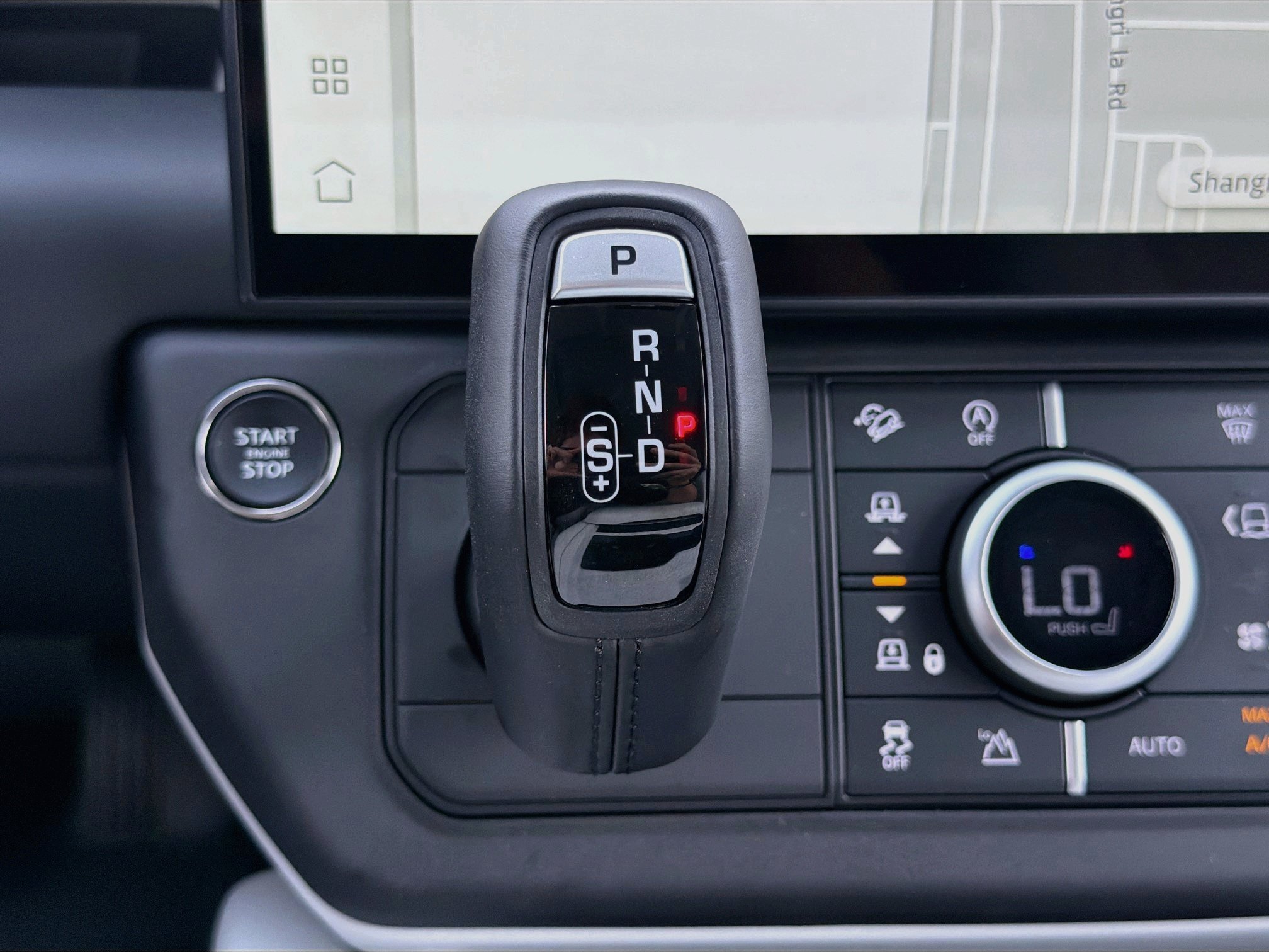 New 2026 Land Rover Defender 110 S AWD/4WD image 29