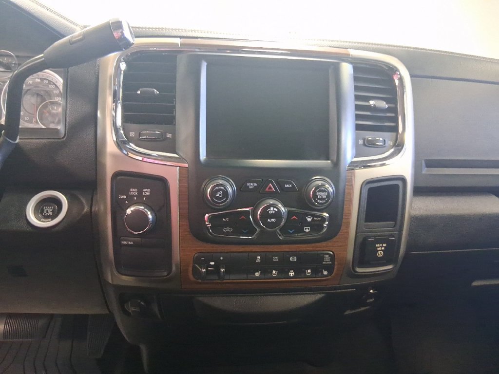 Used 2013 RAM 2500 Laramie w/ Convenience Group AWD/4WD image 20