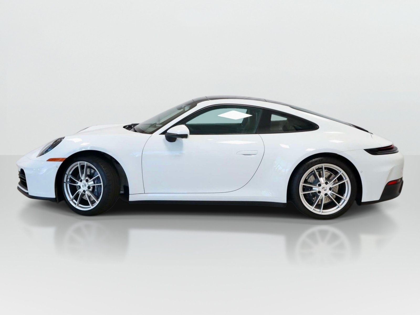 Used 2025 Porsche 911 Carrera RWD video 2