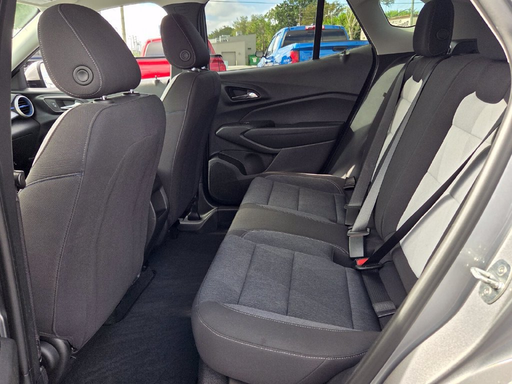 Certified 2024 Chevrolet Trax LS w/ LS Convenience Package FWD image 13