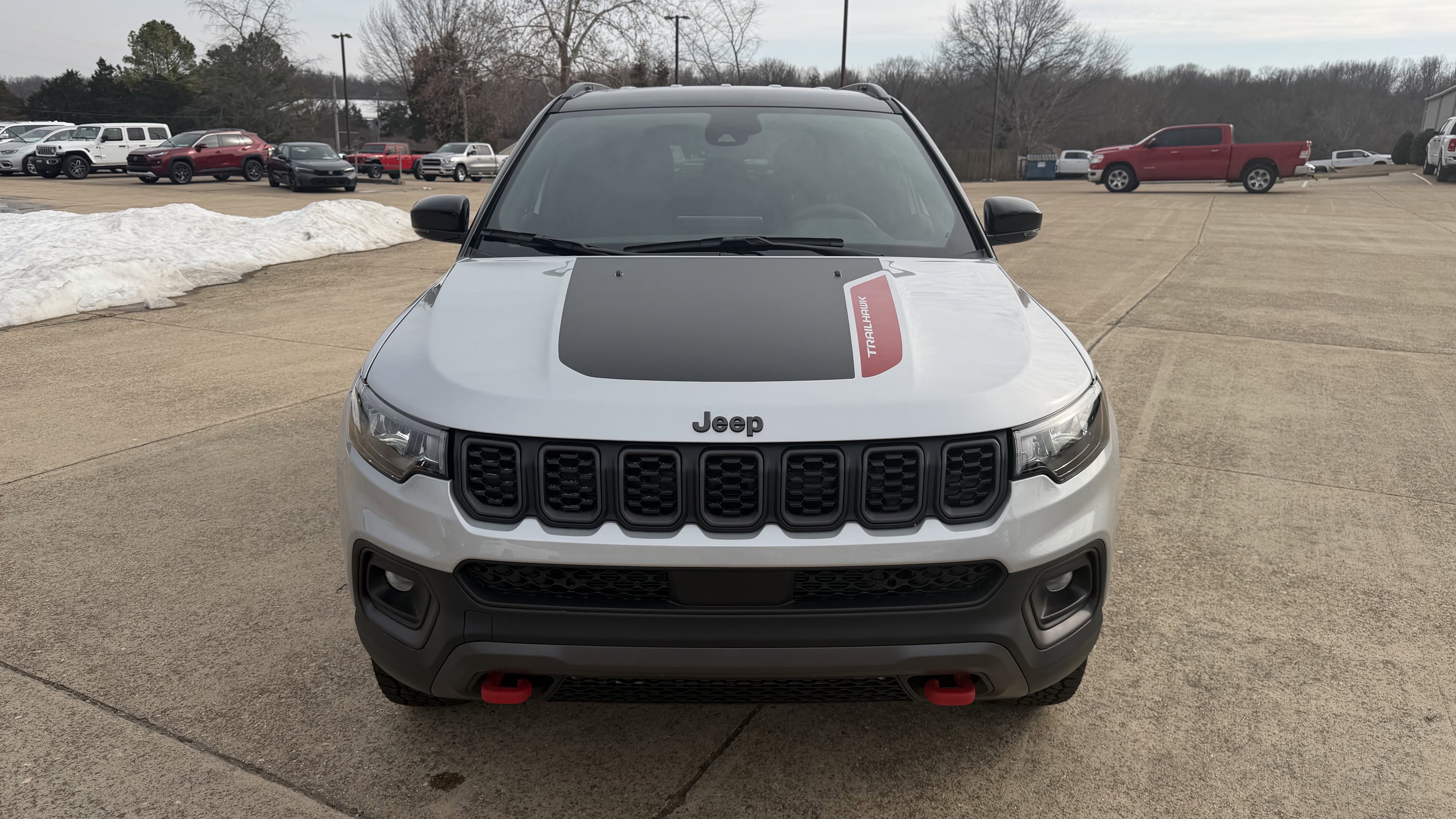 New 2026 Jeep Compass Trailhawk w/ Trailer Tow Group image 3