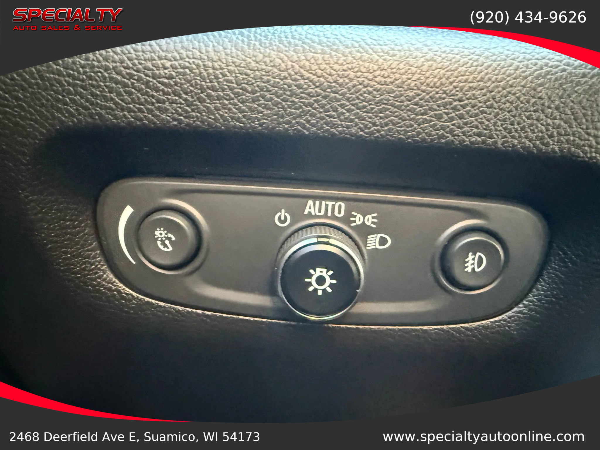 Used 2018 Chevrolet Traverse LT image 36