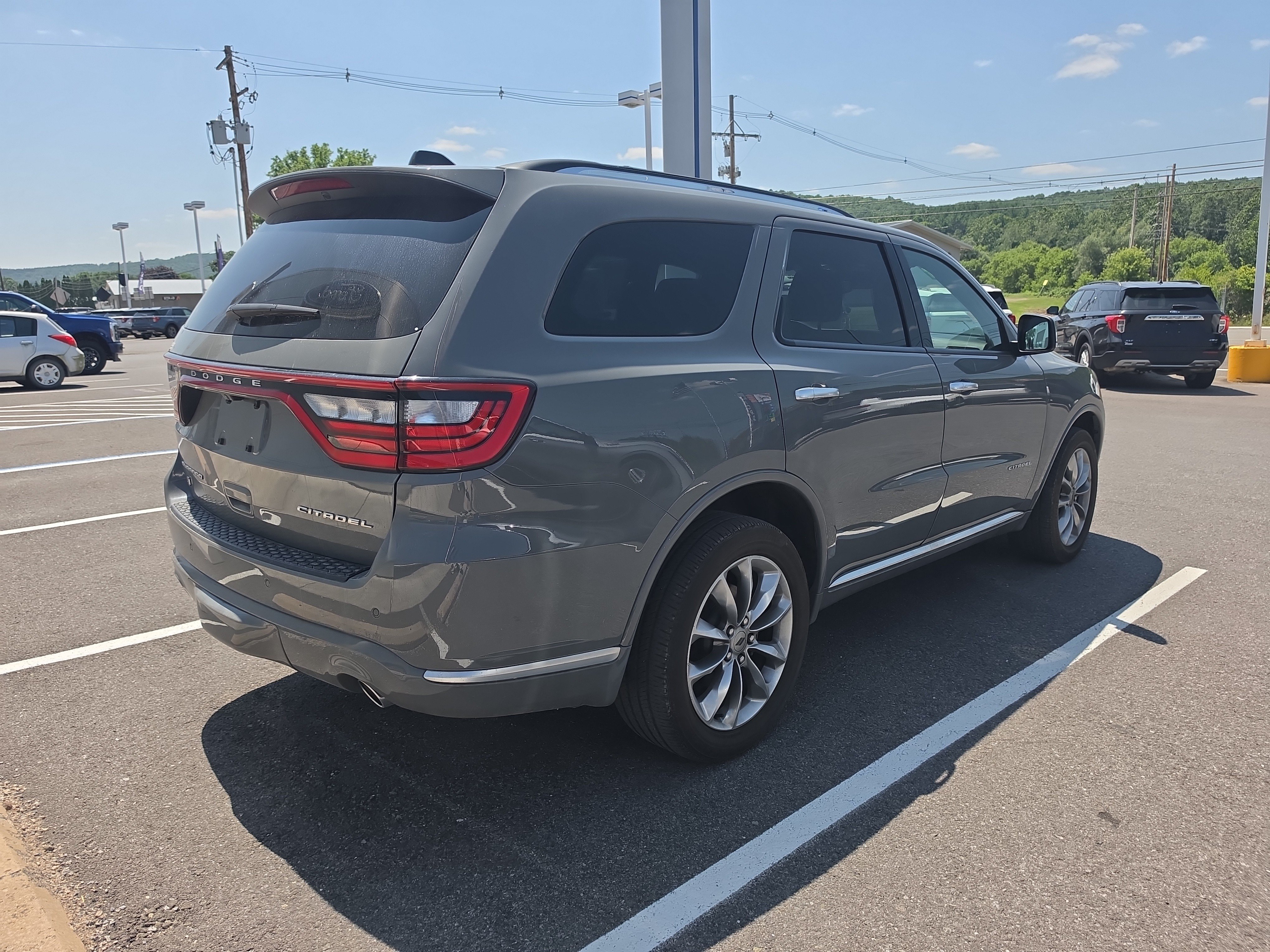Used 2024 Dodge Durango Citadel AWD/4WD image 3