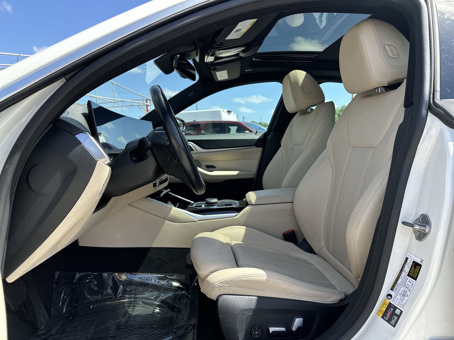 Used 2024 BMW i4 xDrive40i image 13