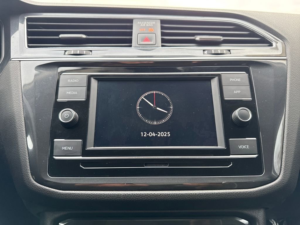 Used 2023 Volkswagen Tiguan S image 23