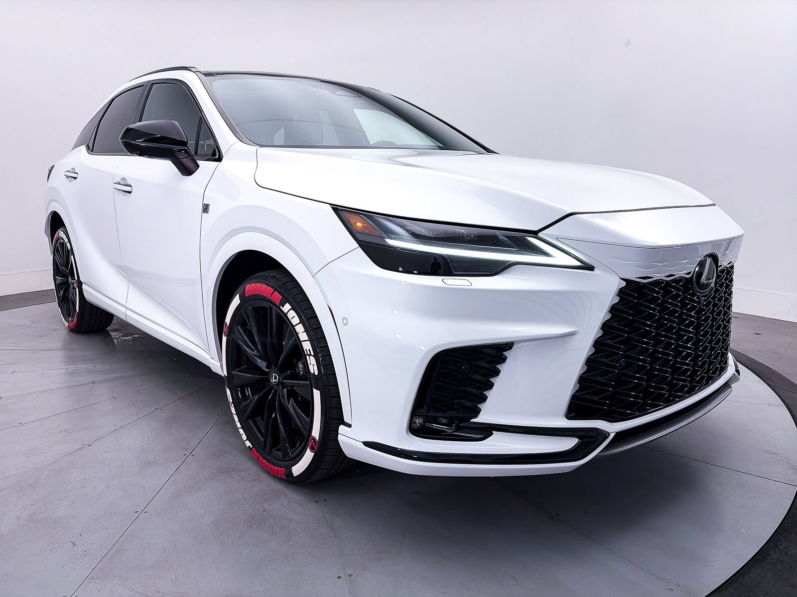 Used 2024 Lexus RX 500h F Sport w/ Convenience Package AWD/4WD image 13