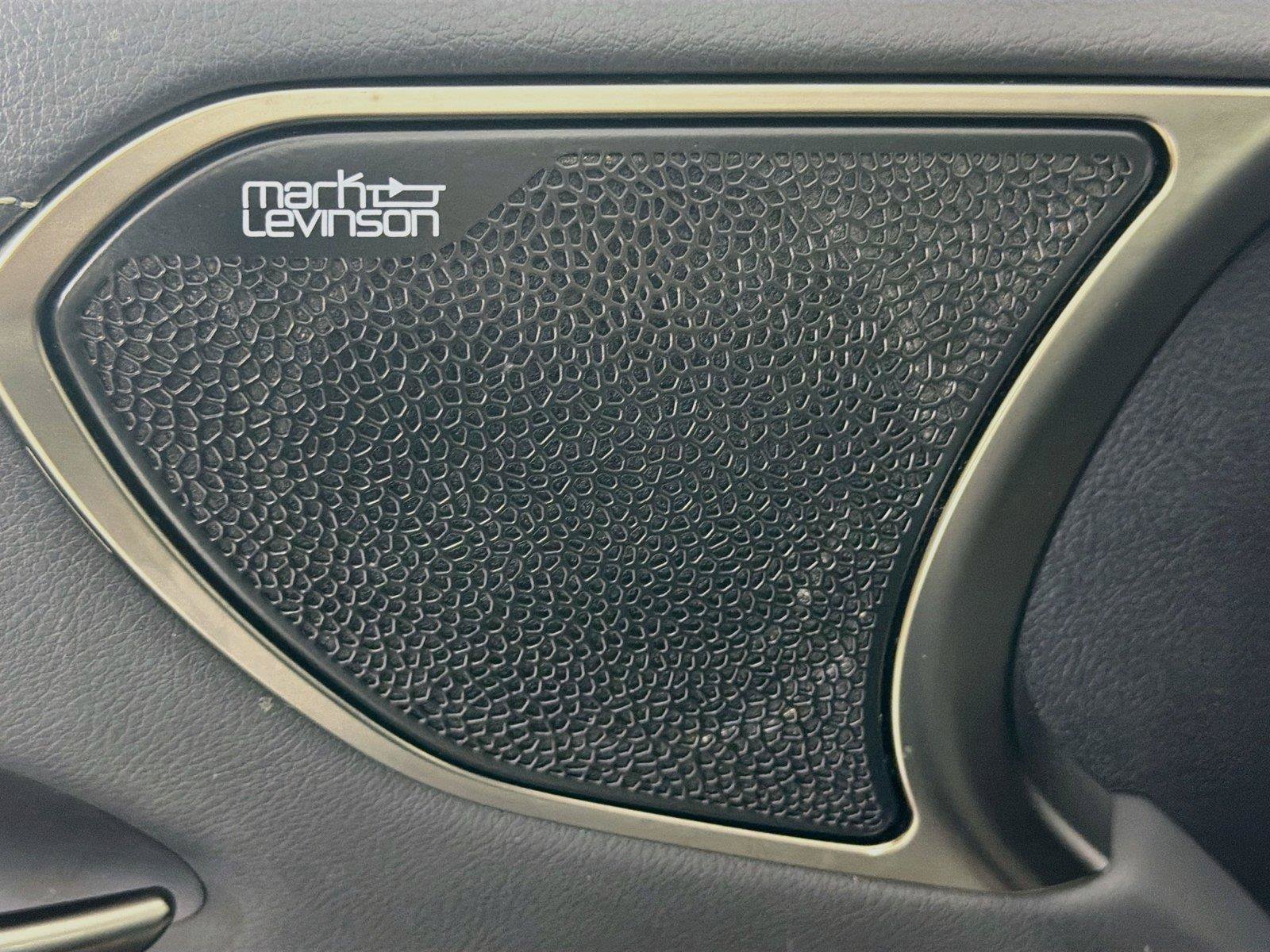 Used 2023 Lexus ES 300h Ultra Luxury w/ Accessory Package (Z2) FWD image 19