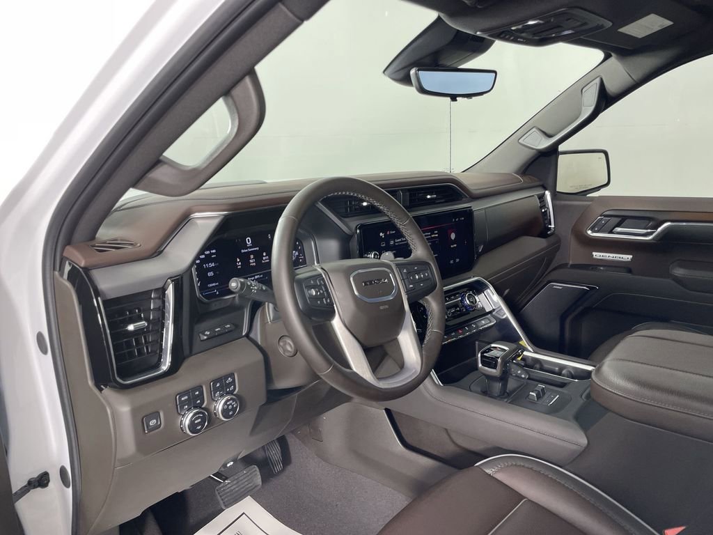 Used 2024 GMC Sierra 1500 Denali w/ Technology Package image 10