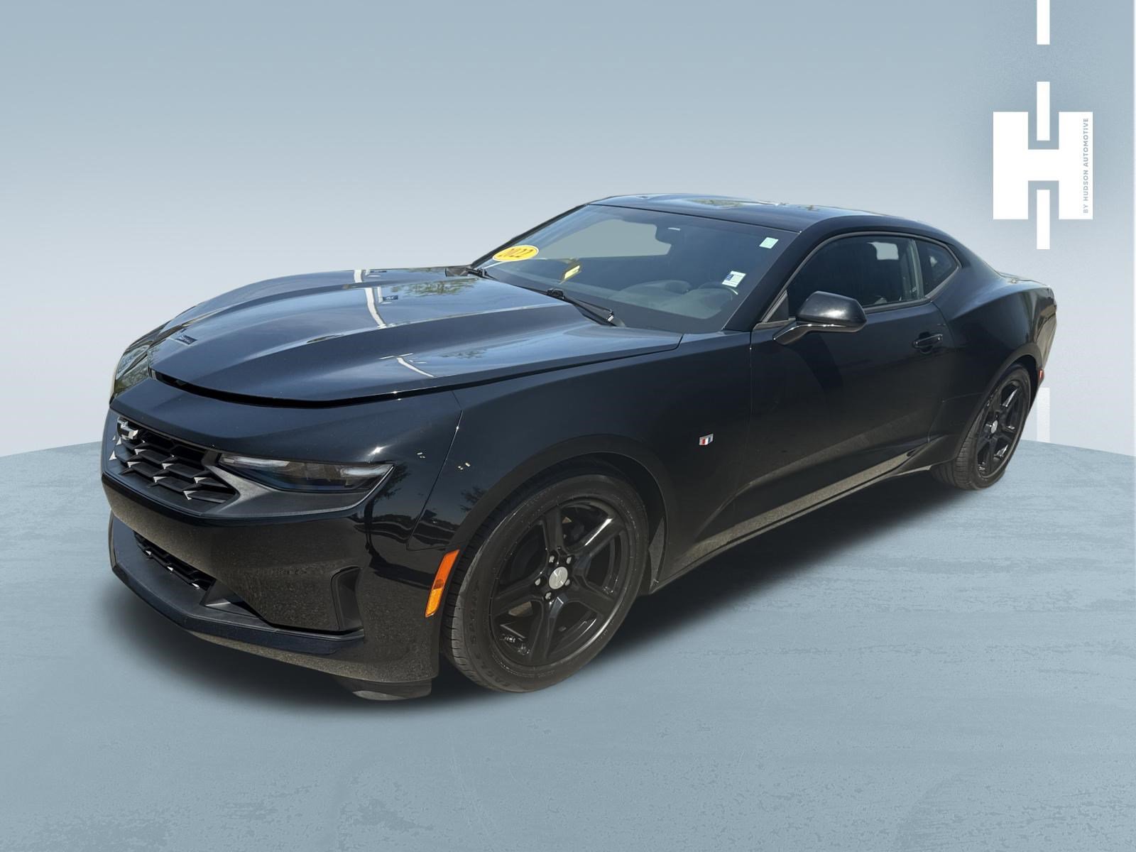 Used 2022 Chevrolet Camaro LT RWD image 3