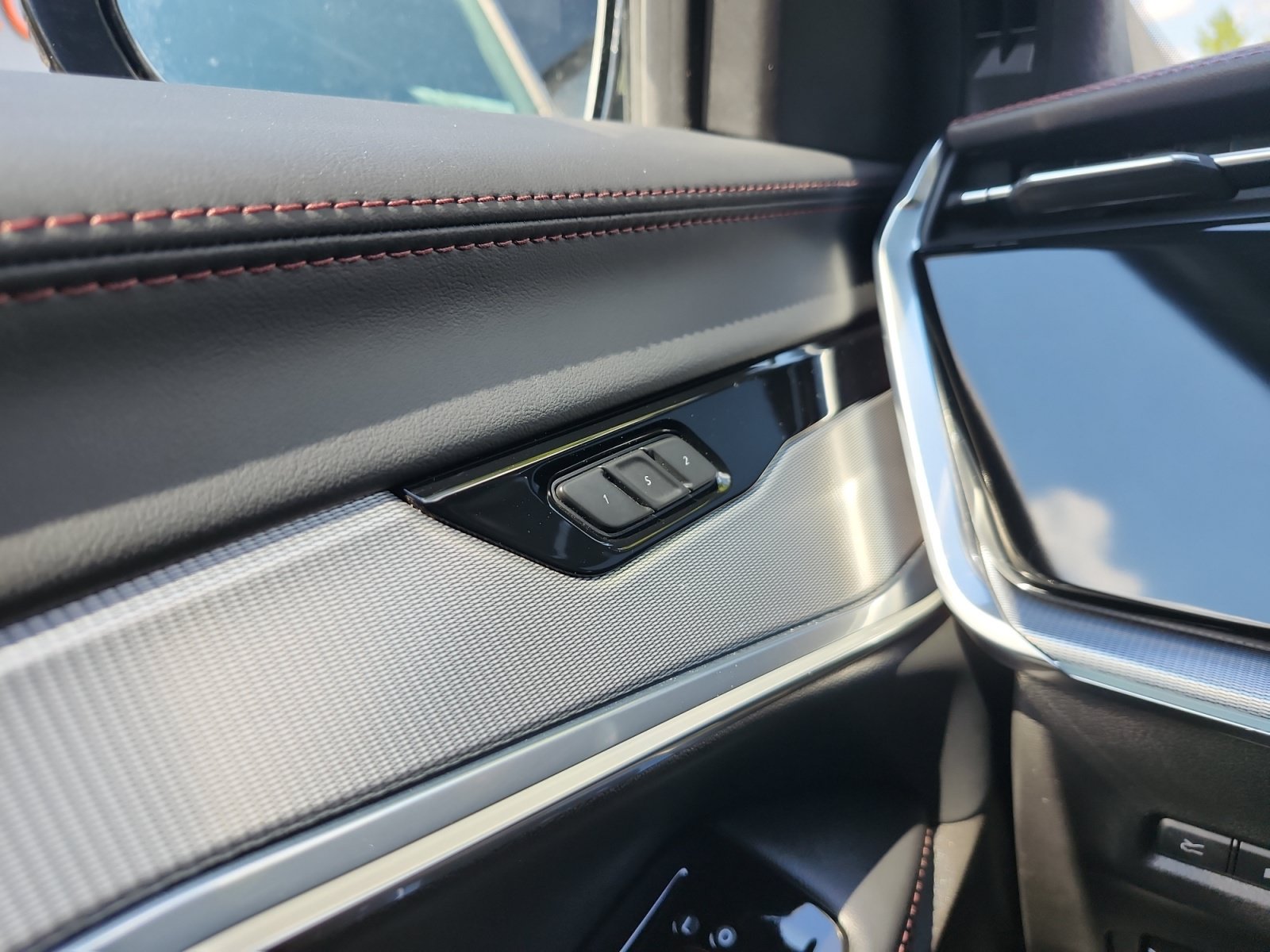 Used 2024 Jeep Wagoneer Launch Edition AWD/4WD image 21
