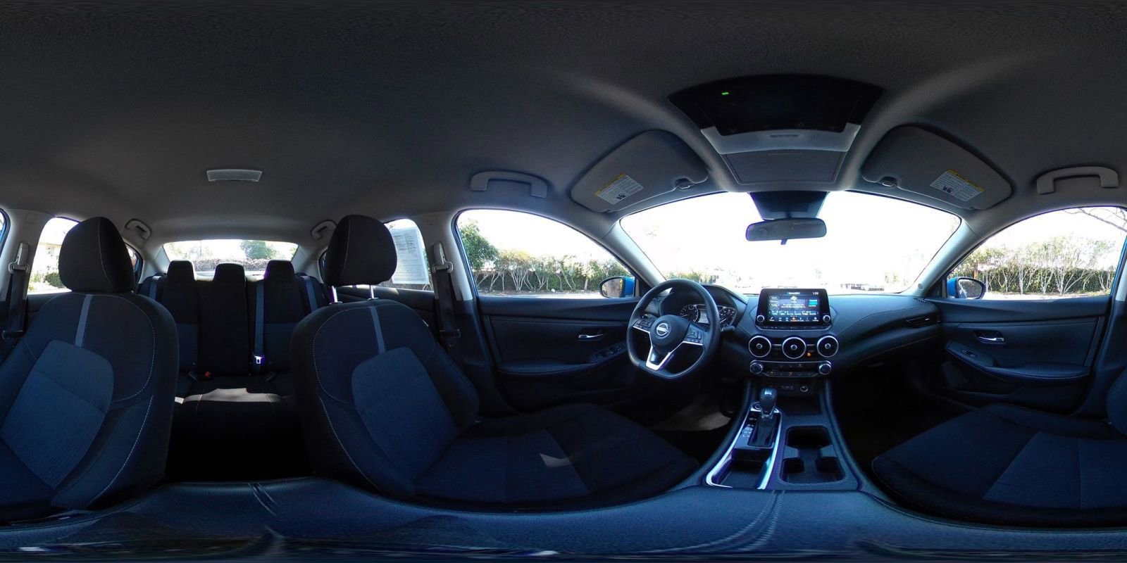 Used 2025 Nissan Sentra SV FWD image 41