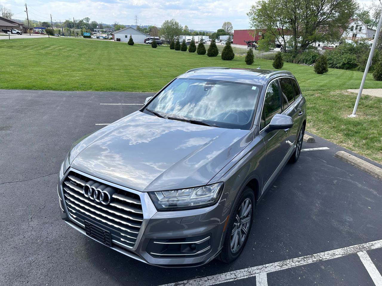 Used 2017 Audi Q7 2.0T Premium Plus w/ Premium Plus Package AWD/4WD image 14