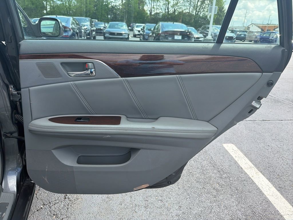 Used 2008 Toyota Avalon Limited FWD image 22