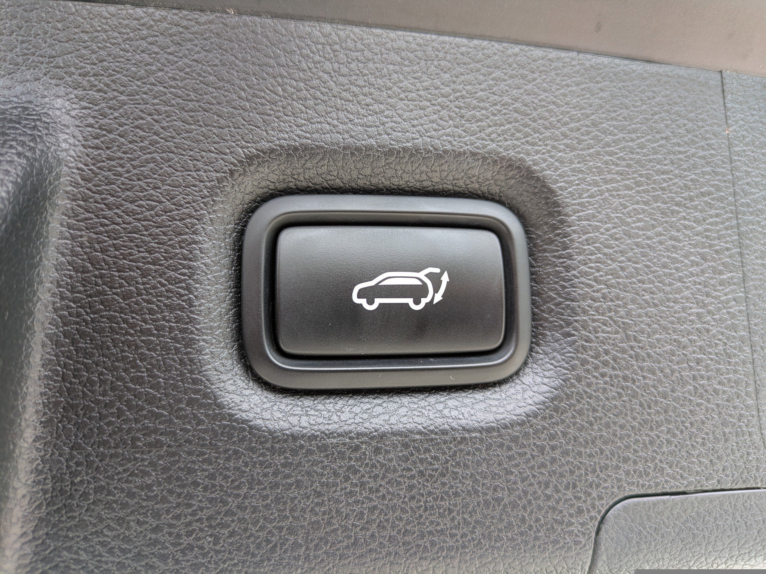 Used 2023 Hyundai Santa Fe Calligraphy FWD image 17