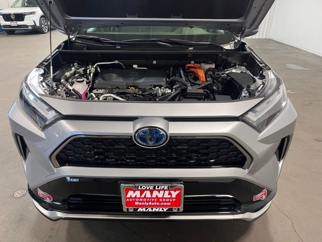 Used 2024 Toyota RAV4 XSE w/ Weather Package AWD/4WD image 9