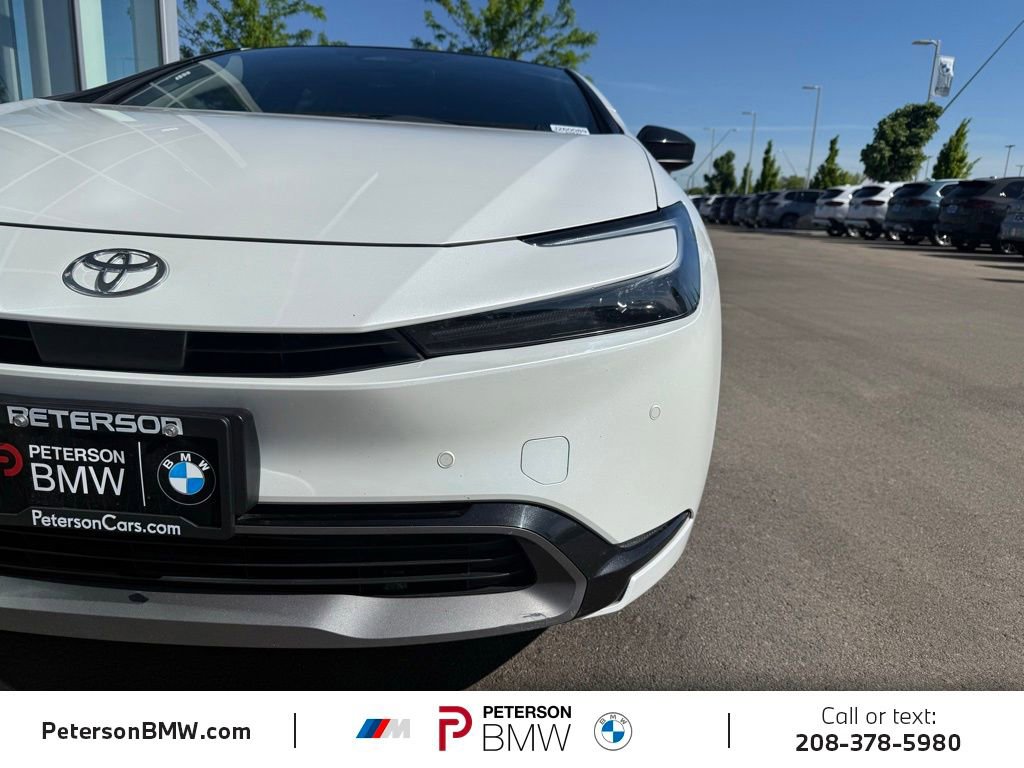 Used 2024 Toyota Prius XLE AWD/4WD image 38