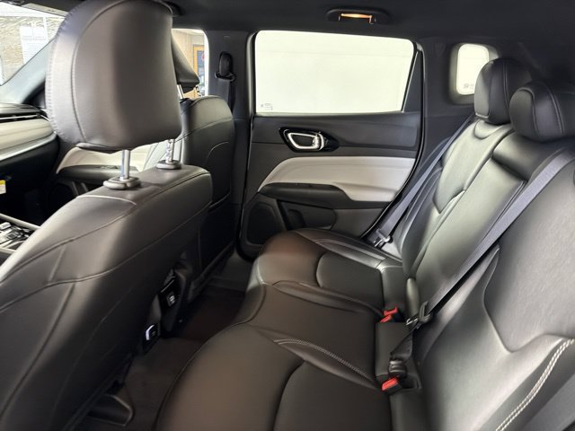 New 2026 Jeep Compass Limited AWD/4WD image 31