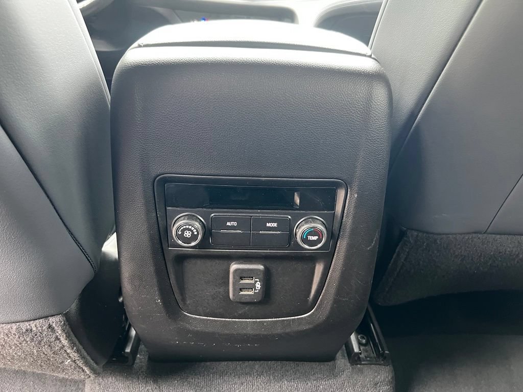 Certified 2023 Buick Enclave Essence FWD image 32