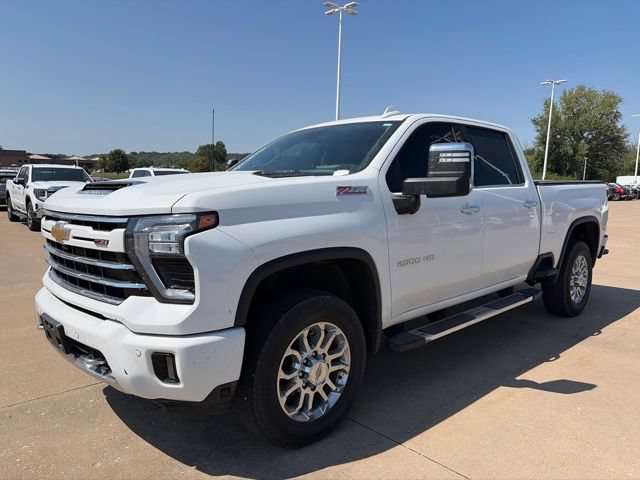 Used 2024 Chevrolet Silverado 2500 LTZ w/ LTZ Plus Package AWD/4WD image 8