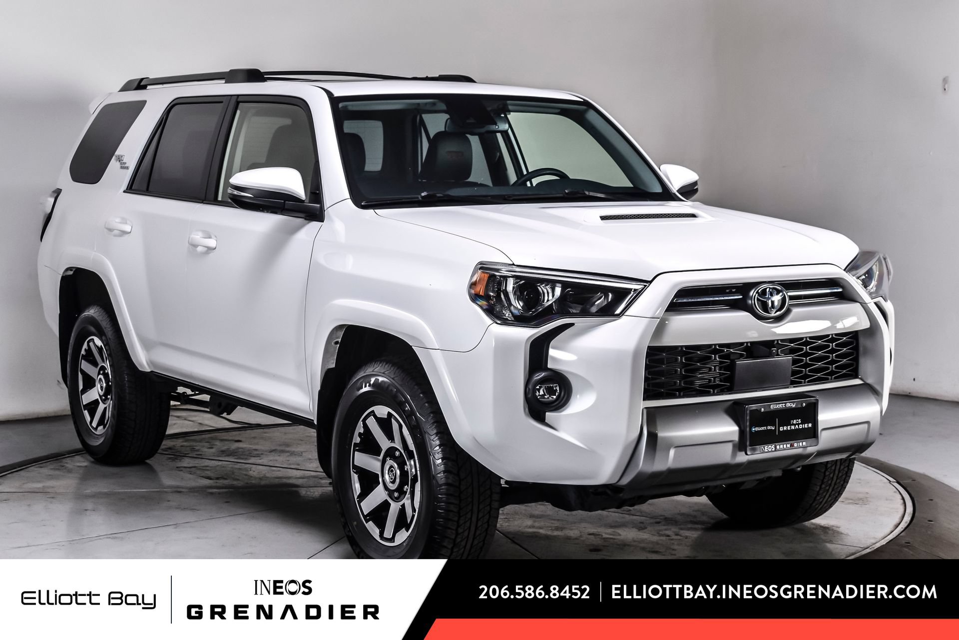 Used 2024 Toyota 4Runner TRD Off-Road Premium w/ Off Road Premium Plus Package AWD/4WD image 1