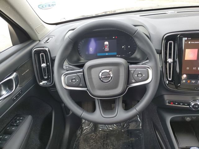 New 2026 Volvo XC40 B5 Plus w/ Protection Package Premier image 24