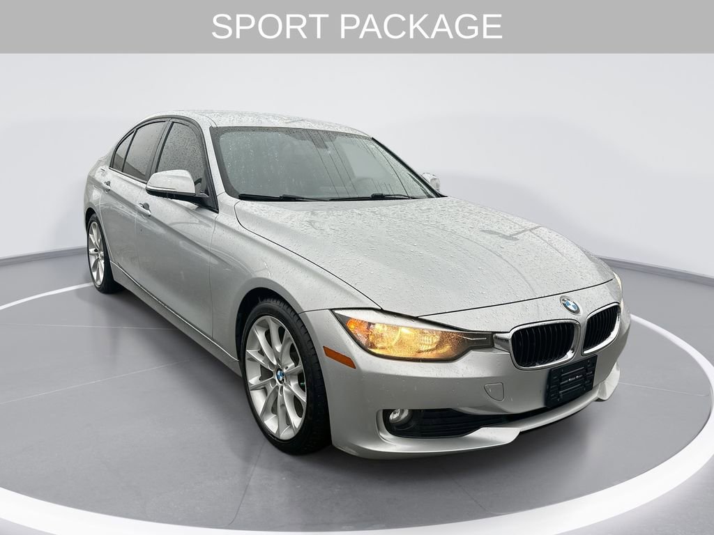 Used 2014 BMW 320i Sedan image 1