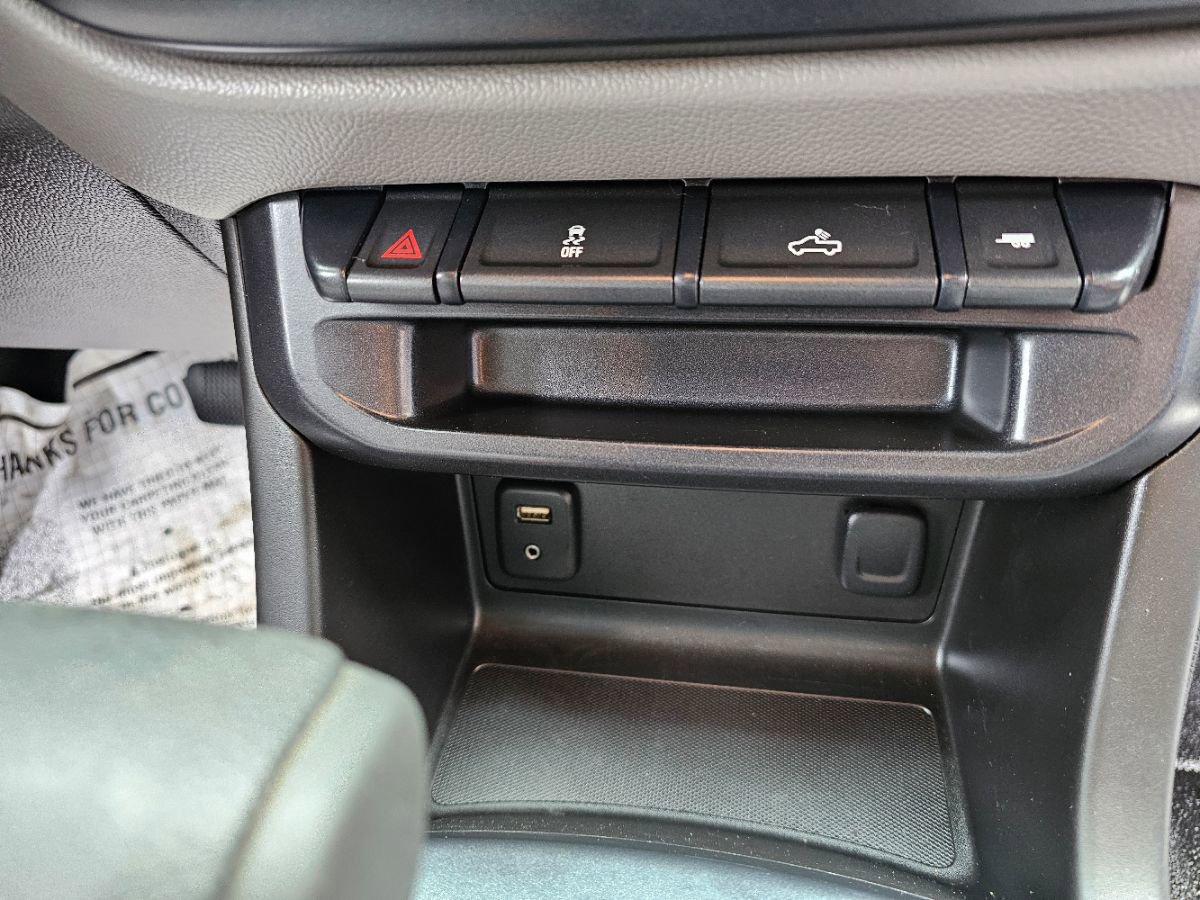 Used 2015 Chevrolet Colorado W/T w/ WT Convenience Package image 11