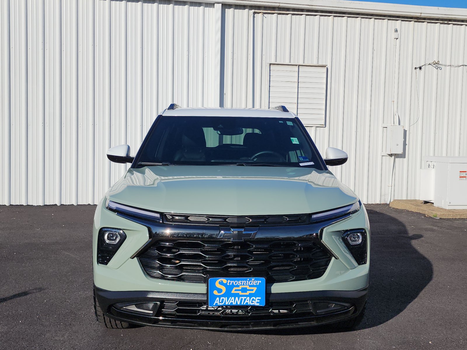 Used 2025 Chevrolet TrailBlazer ACTIV w/ Convenience Package FWD image 8