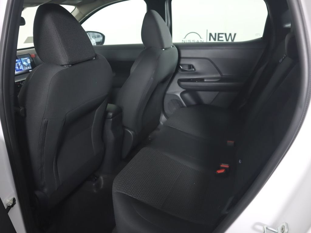 New 2026 Nissan Kicks S image 18