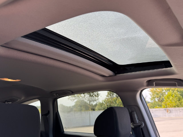 Used 2019 Honda CR-V EX image 9