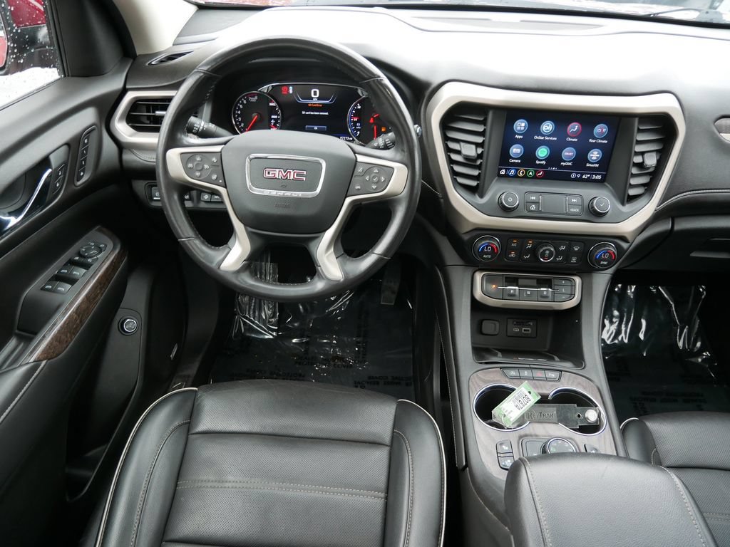 Used 2022 GMC Acadia Denali w/ Denali Ultimate Package AWD/4WD image 12