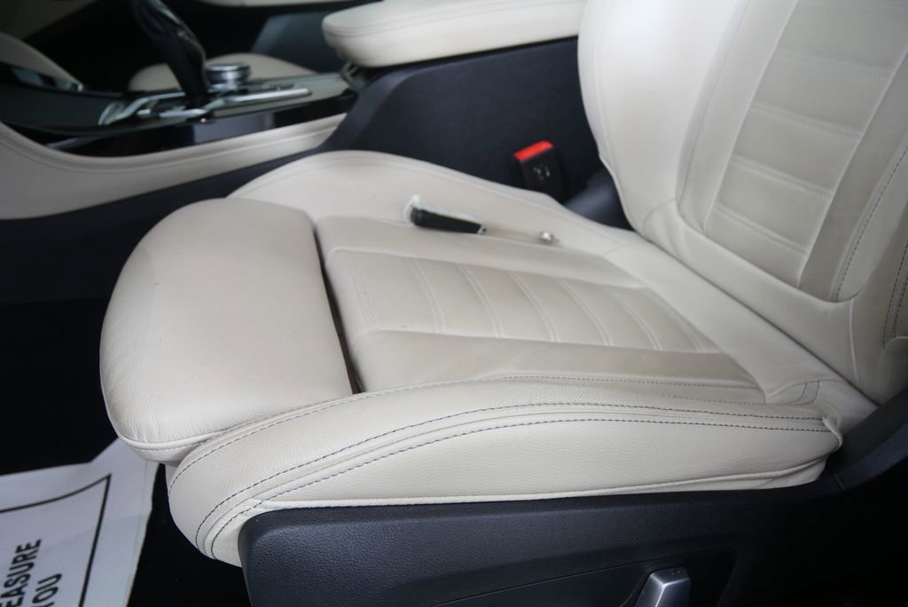 Used 2020 BMW X4 xDrive30i w/ M Sport Package 2 image 9