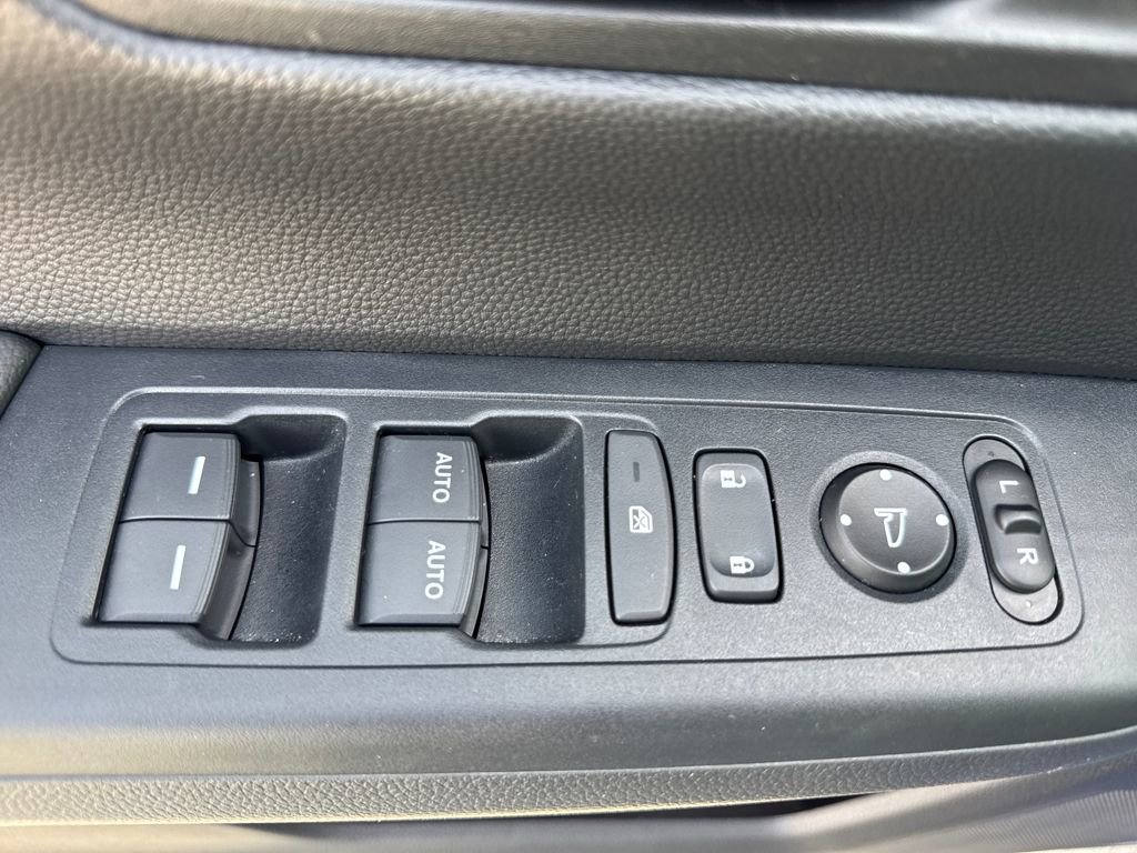 Certified 2025 Honda CR-V Sport image 26