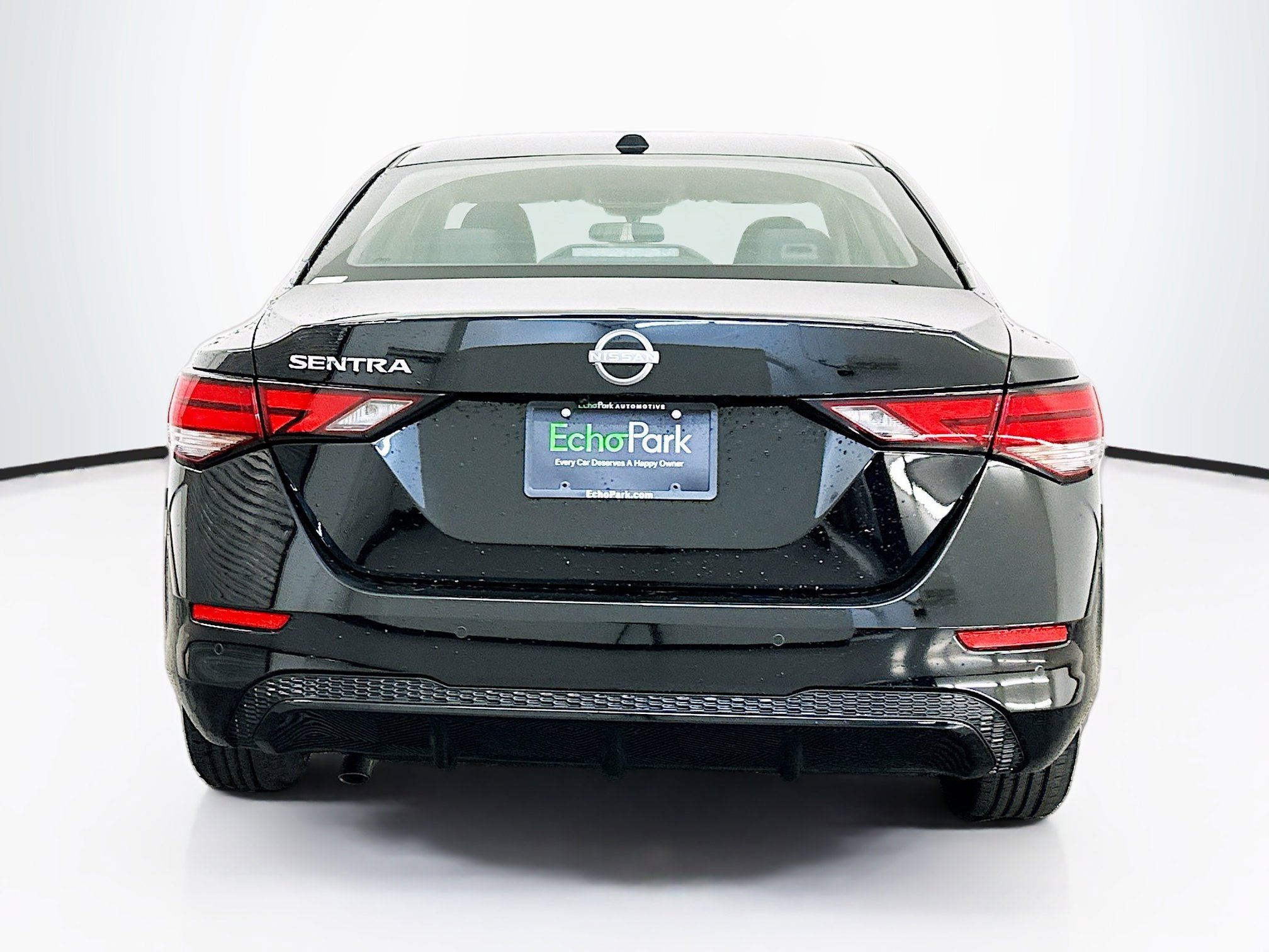 Used 2025 Nissan Sentra SV FWD image 7