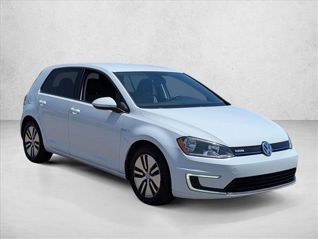 Used 2016 Volkswagen e-Golf SE FWD image 3