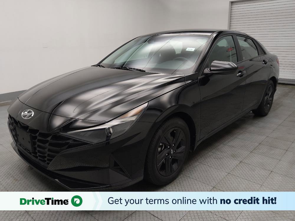 Used 2022 Hyundai Elantra SEL image 1