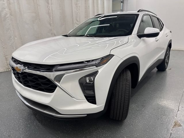 New 2026 Chevrolet Trax LT FWD image 5