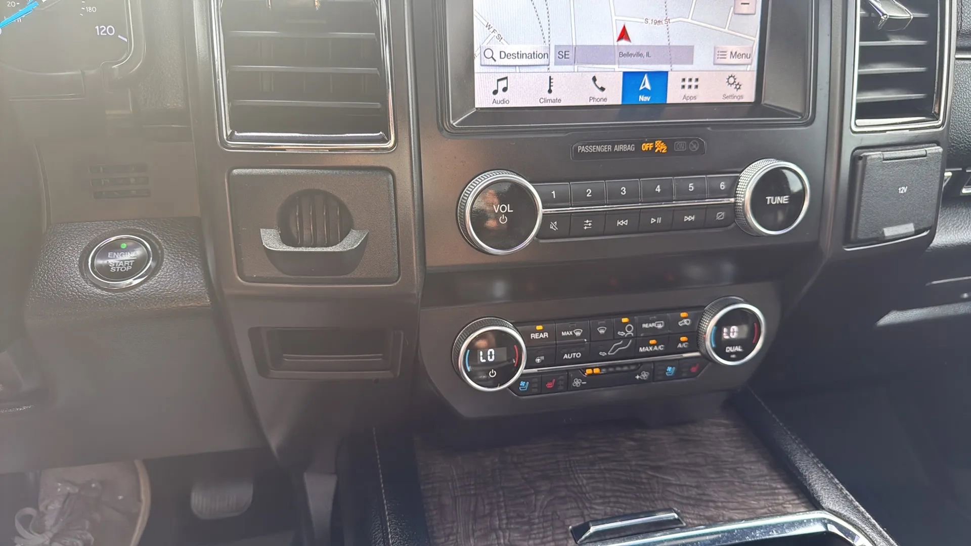 Used 2019 Ford Expedition Limited w/ Equipment Group 302A image 27