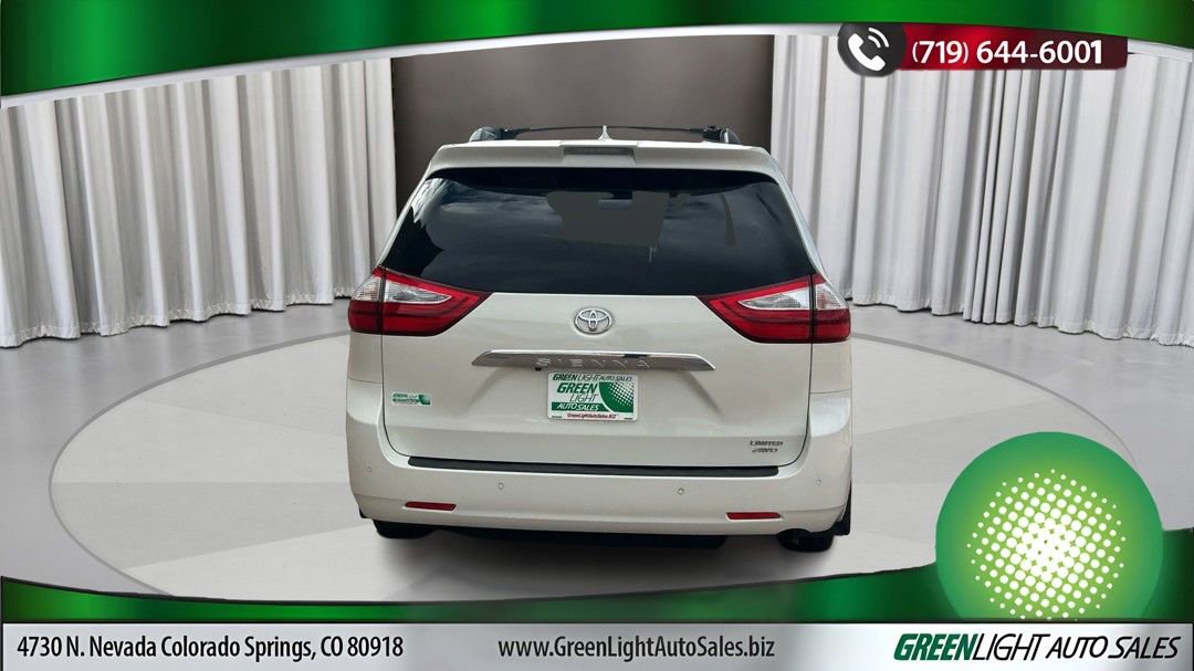 Used 2018 Toyota Sienna Limited Premium w/ Carpet Mat Package AWD/4WD image 4