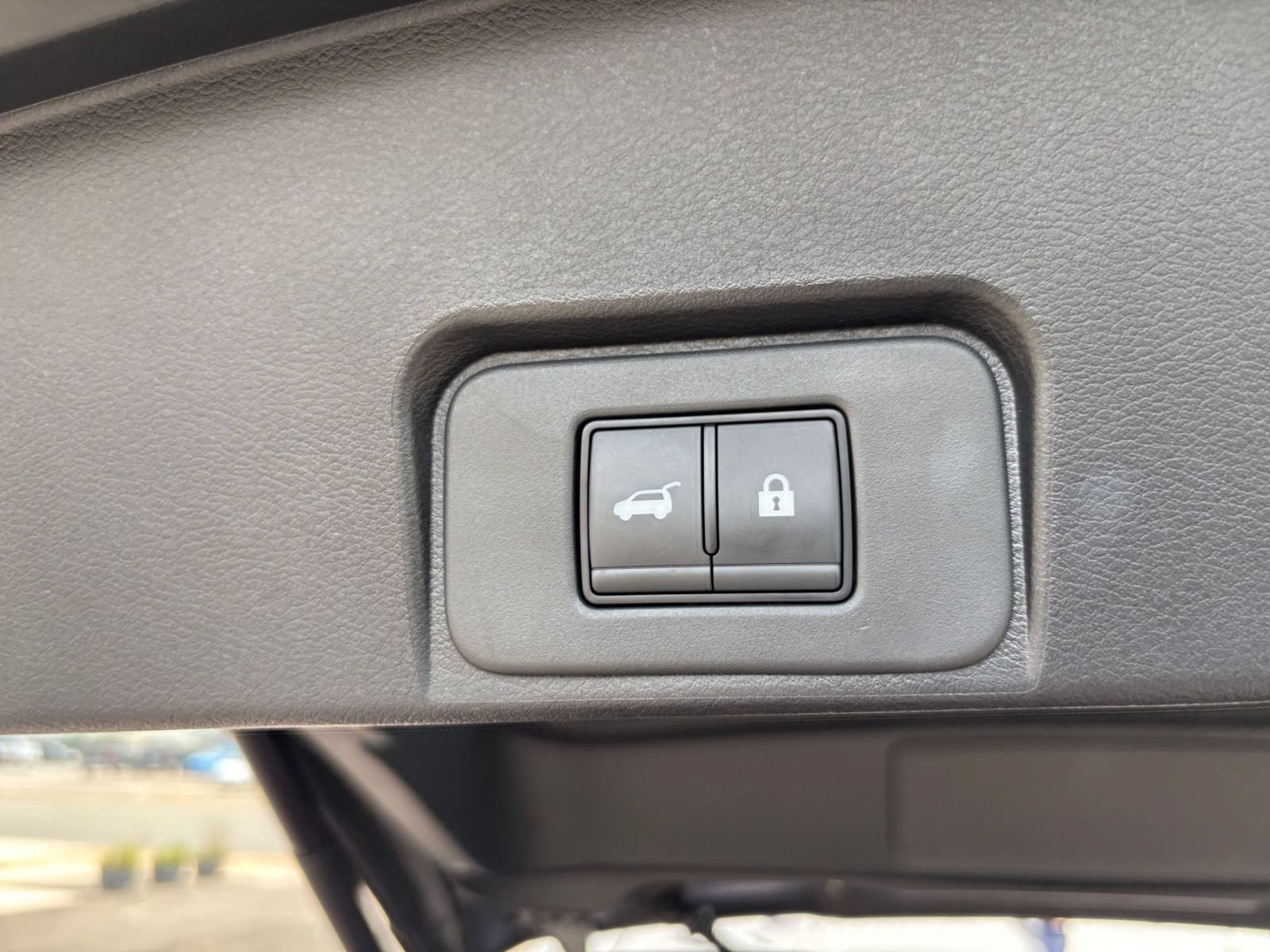 Used 2026 Nissan Rogue SL AWD/4WD image 24