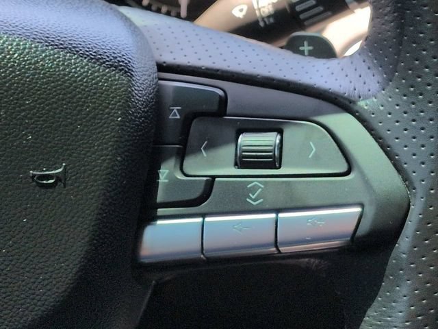 Used 2022 Cadillac XT4 Sport w/ Safety Alert Package AWD/4WD image 26