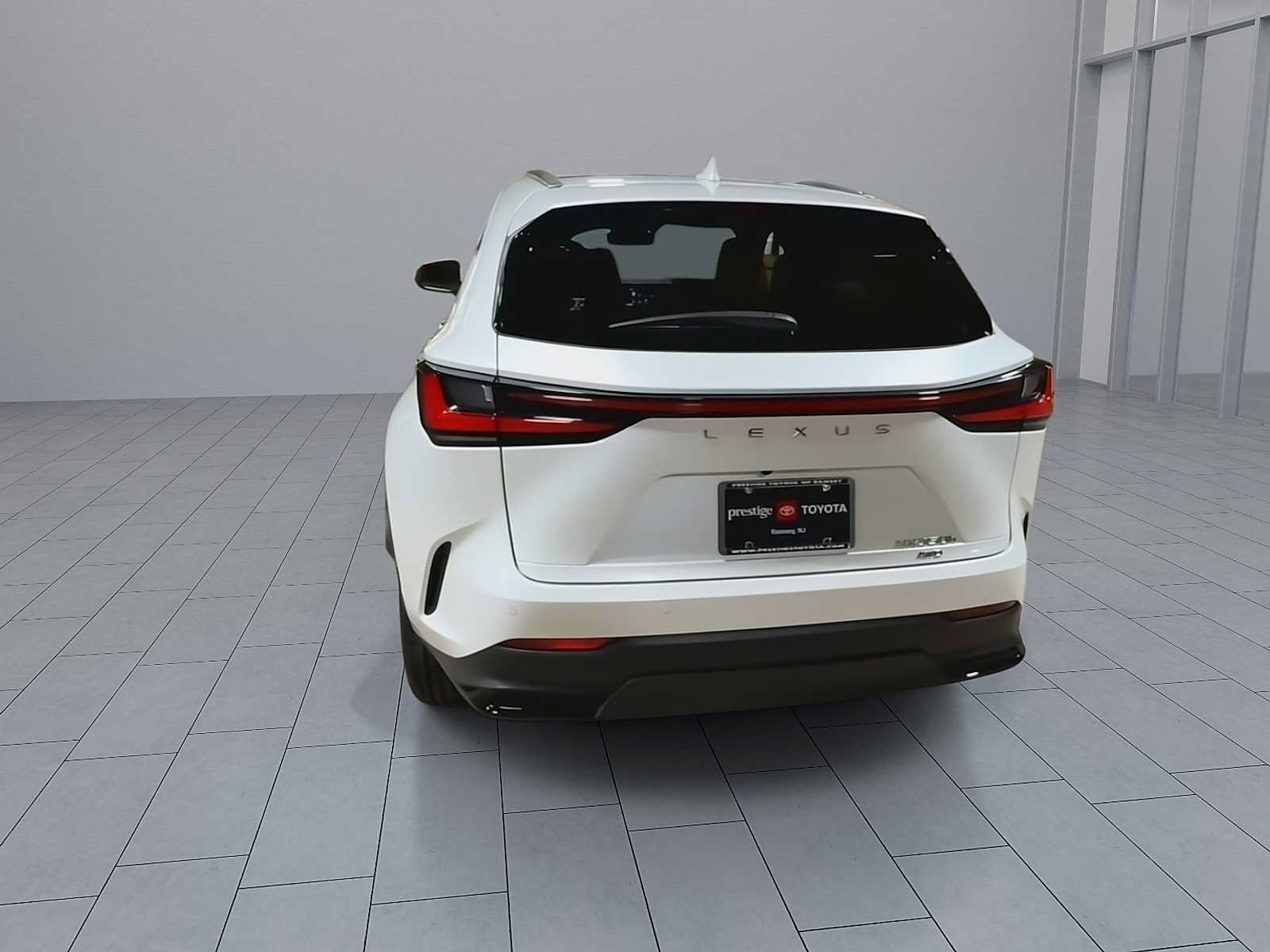 Used 2025 Lexus NX 350h AWD w/ Cold Area Package image 7
