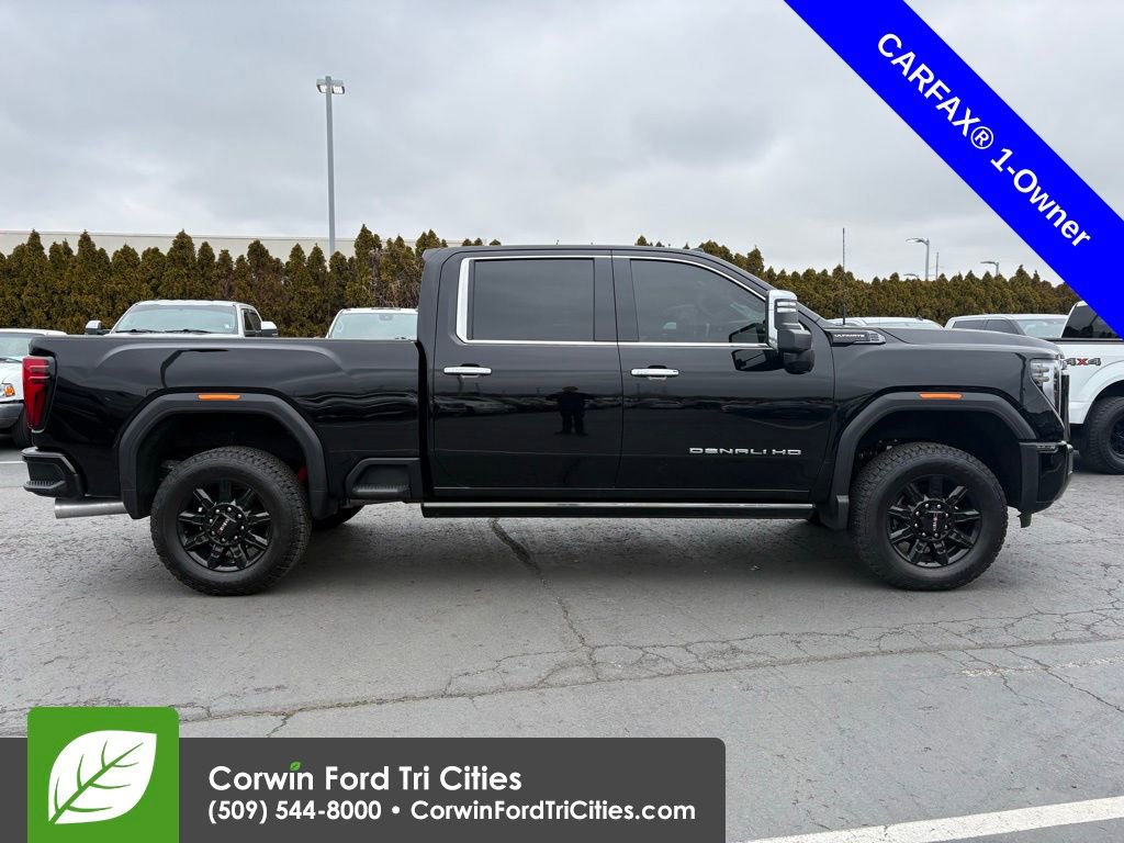 Used 2025 GMC Sierra 2500 Denali Ultimate image 11