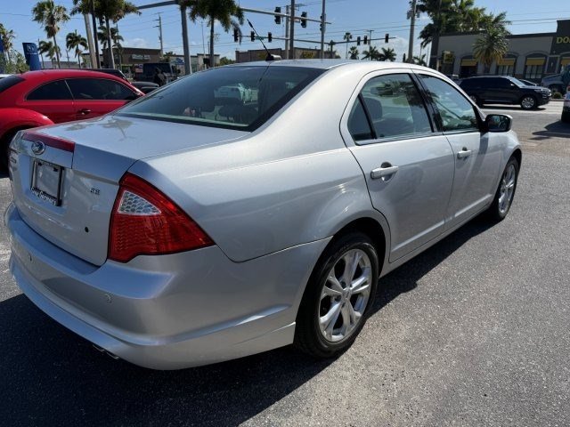 Used 2012 Ford Fusion SE FWD image 5