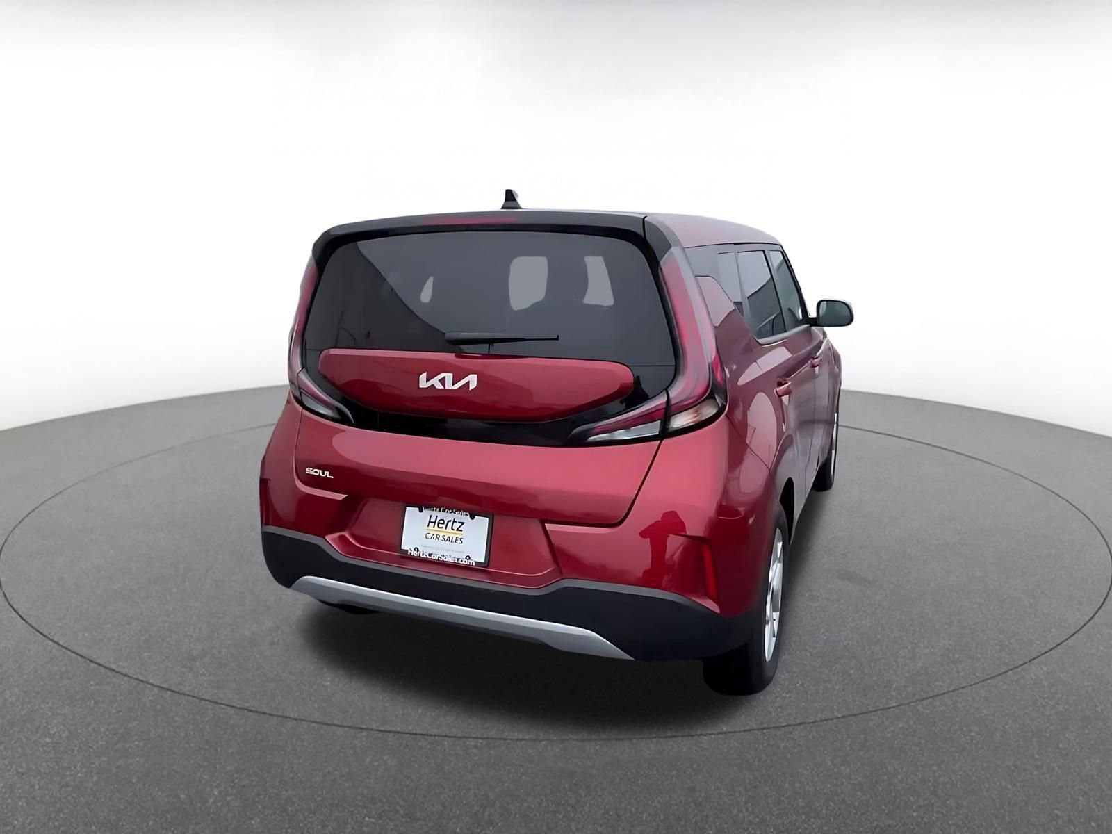 Used 2025 Kia Soul LX w/ LX Technology Package FWD image 15